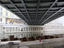 V říjnu se odehraje vysouvání druhé poloviny nového mostu nad řeku Moravu | Foto: Blanka Martinovská