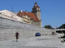 Procházky, koncerty i zmrzlina: náplavka se už brzy otevře lidem | Foto: Blanka Martinovská