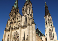 Churches with guided tours