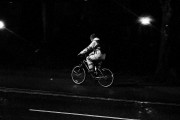 Opilý cyklista na sebe upozornil, nesvítil
