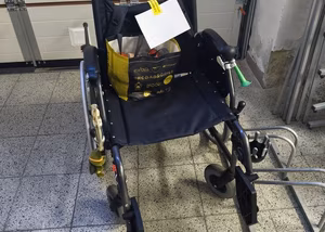 Postarali jsme se o vozík i nákup | © Městská policie Olomouc