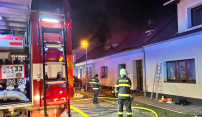 Město pomáhá obyvatelům vyhořelého domu v Olomouci