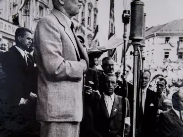 Prezident Edvard Beneš 14. července 1946 při projevu na Masarykově (nyní Horním) náměstí v Olomouci 14. července 1946. Magistrát města Olomouce.