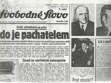 Titulní strana Svobodného slova, ústředního orgánu Československé strany národně socialistické, z 12. září 1947 se zprávou o nezdařeném atentátu a s podobiznami ministrů Petra Zenkla, Prokopa Drtiny a Jana Masaryka.