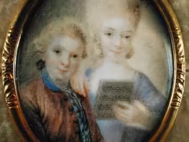 Wolfgang Amadeus a Marie Anna Mozartovi, miniatura na slonovině, 60. léta 18. století. Internationale Stiftung Mozarteum, Salzburg.