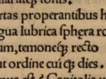Fragment textu Breve encomion Olomucii metropolis: In Moraviae Marchionatu, scriptum in gratiam amplissimi Senatus Urbis ejusdem, carmine Elegiaco, a Simone Ennio Glatovino (Krátká chvalořeč na Olomouc, hlavní město Markrabství moravského, sepsaná k libosti slovutné rady tohoto města elegickým veršem od Šimona Ennia Klatovského), Prostějov 1550, v němž se popisuje olomoucký orloj.