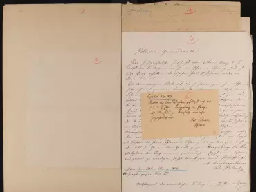 Ukázka z korespondence faráře ve Špičkách u Hranic, matematika a astronoma (korespondenční lístek z 22. srpna 1879) a pražského hodináře Johanna Holluba (dopis z Vídně 31. května 1880) s olomouckou městskou radou ve věci renovace olomouckého orloje. Státní okresní archiv v Olomouci, Archiv města Olomouce, Registratura z let (1598) 1786-1873 (1936), inv. č. 675.